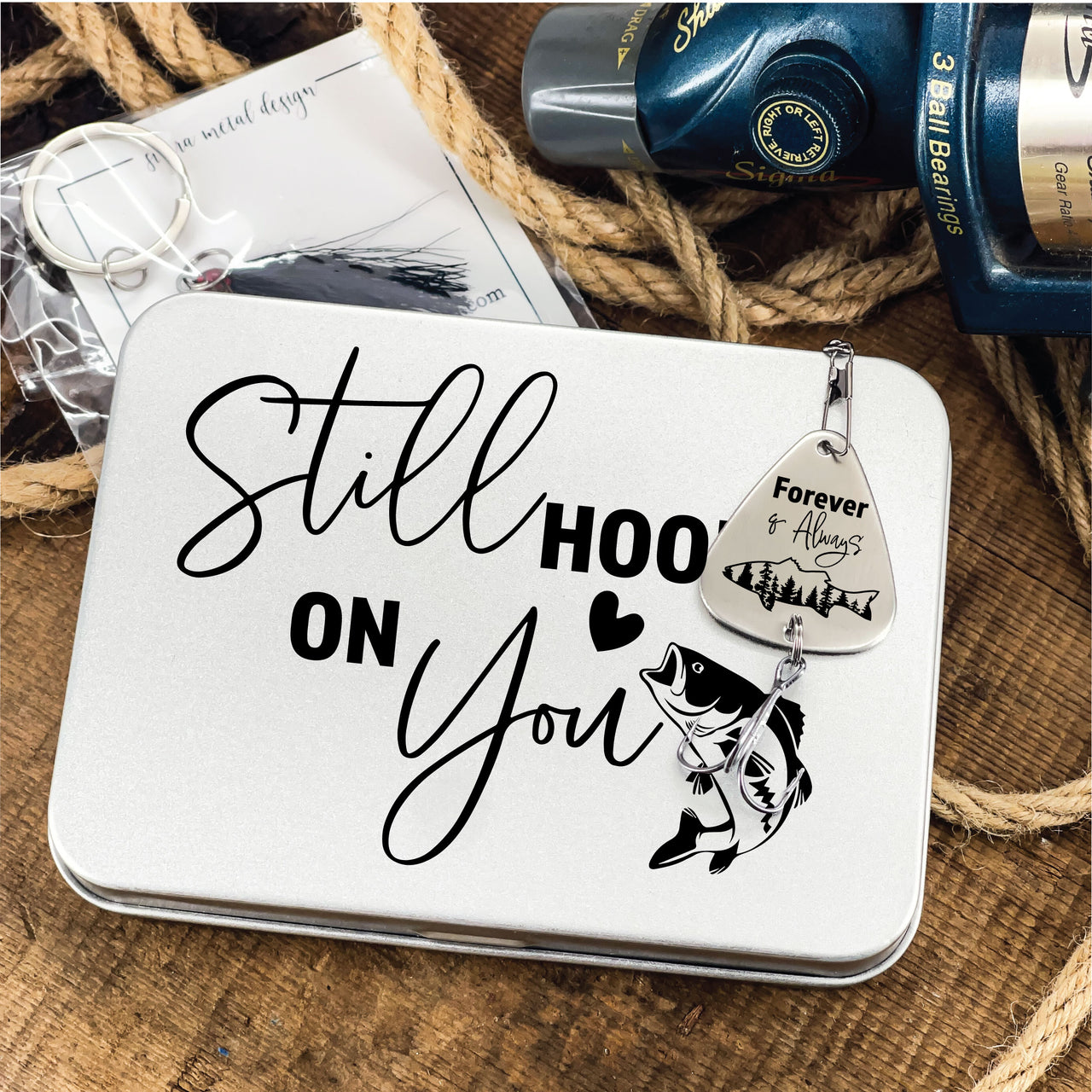 The Aspen Fishing Lure + Tin