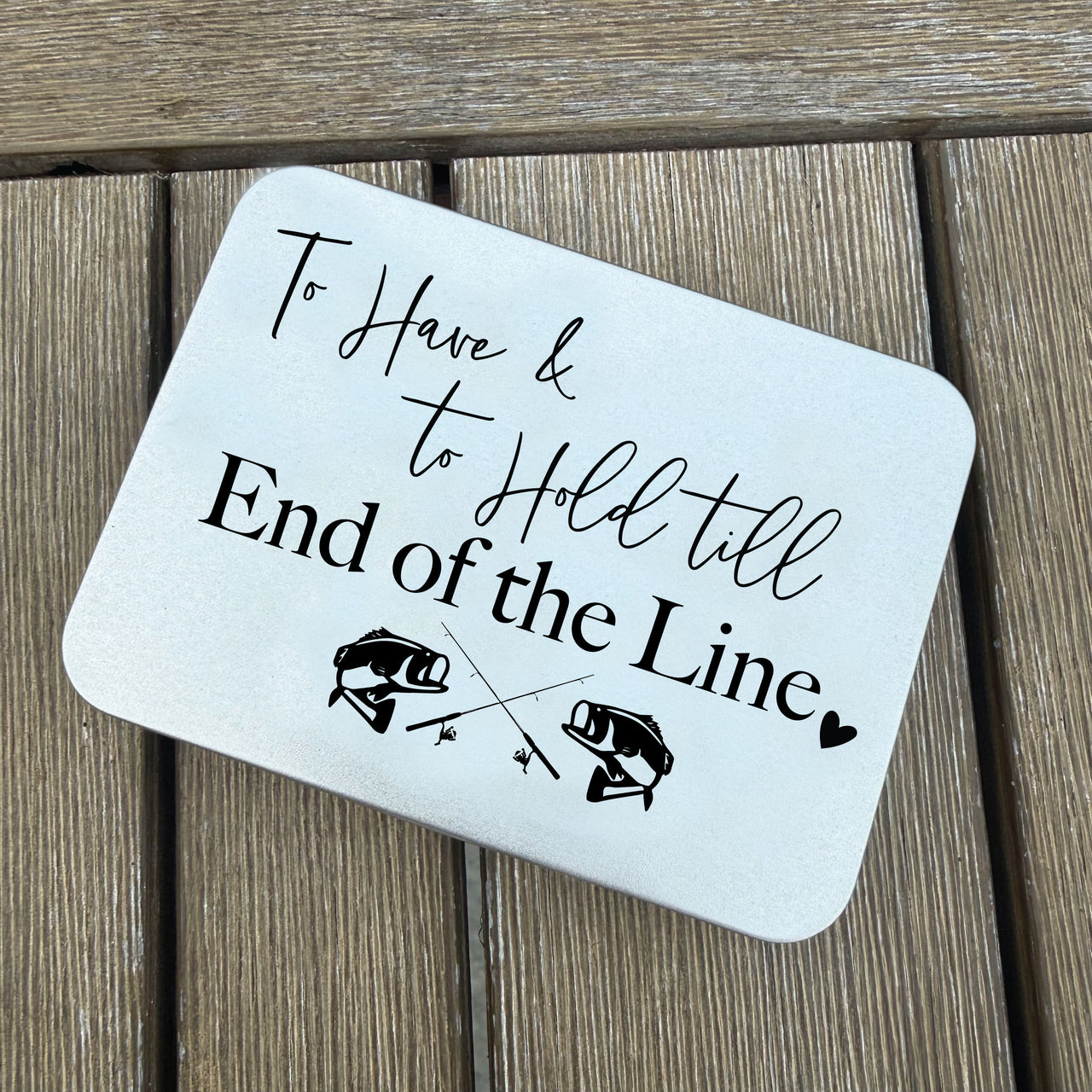 Groom Fishing Lure + Tin