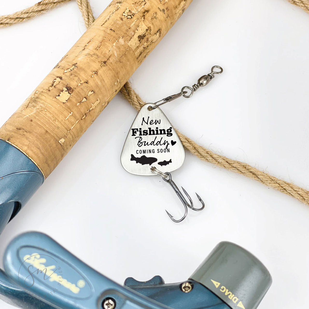 The Reel Big News Fishing Lure + Tin
